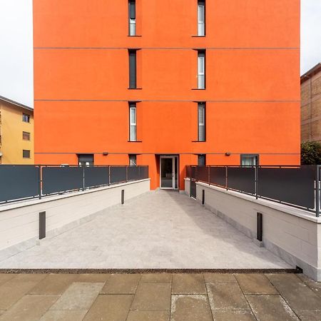 Comfy Apt With Private Parking & Balcony Milan Luaran gambar